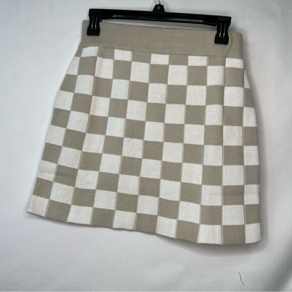 Charlie Holiday Grid Avalon Skirt tan and cream sweater skirt NWT - Picture 14 of 14